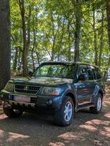 Mitsubishi Pajero V60 3.2DID Dakar Editor ... - Mitsubishi Pajero aus 2005 mit Diesel-Antrieb
