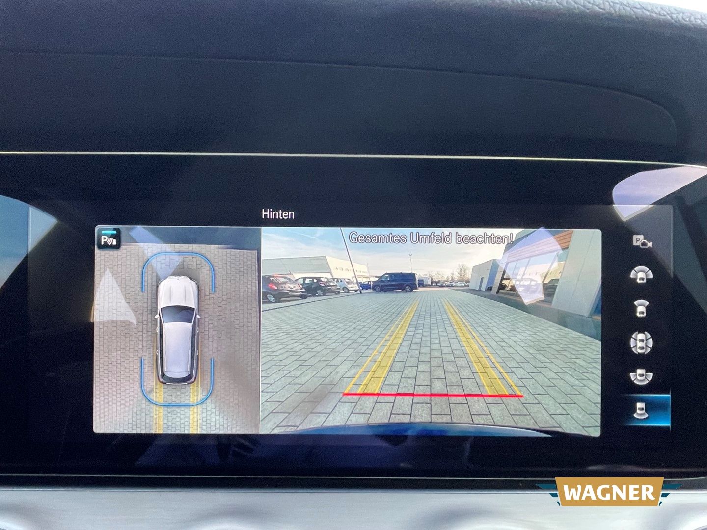 Fahrzeugabbildung Mercedes-Benz E 450 T 4Matic Multibeam LED Memory