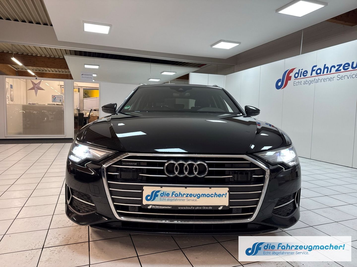 Fahrzeugabbildung Audi A6 Avant 40 TDI quattro sport S-line Sportpaket