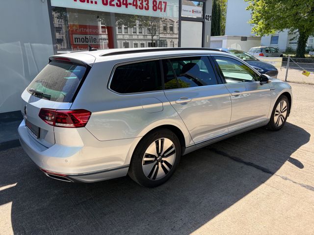 Fahrzeugabbildung Volkswagen Passat Var. GTE Hybrid+Aut.+Navi+1.Hand+CarPlay