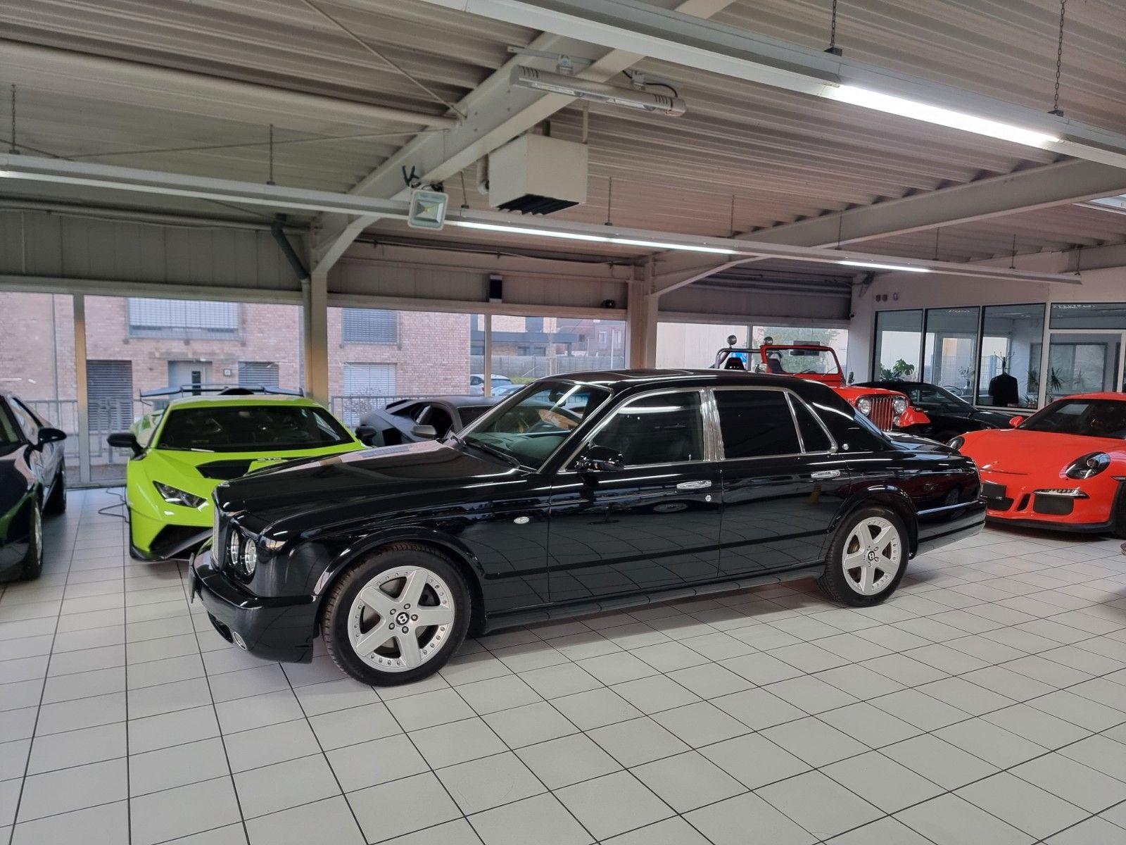 Fahrzeugabbildung Bentley Arnage T/Orig. km/Erstlack/Historie+Bestzustand