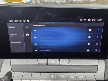 Bild 17 Opel Astra GS ST AT8/NAVI/SHZ+LHZ/PDC vo+hi+360Cam/LE