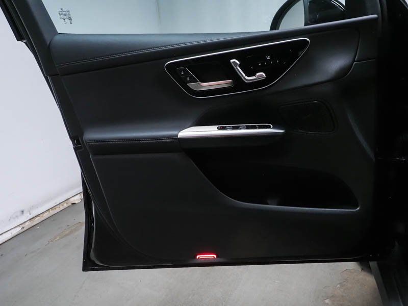 Fahrzeugabbildung Mercedes-Benz GLC 200 4M AMG*AHK*Distro*360°*Pano*Night*LED*