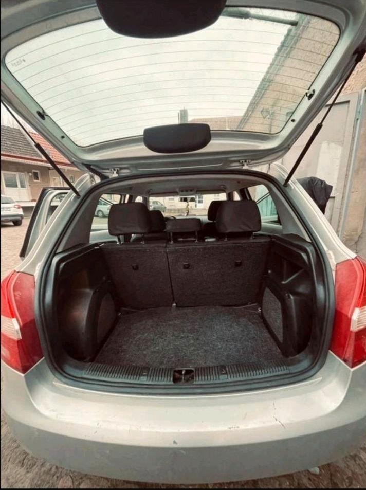 Skoda Fabia 2007 — engine 64 HP (47kW)