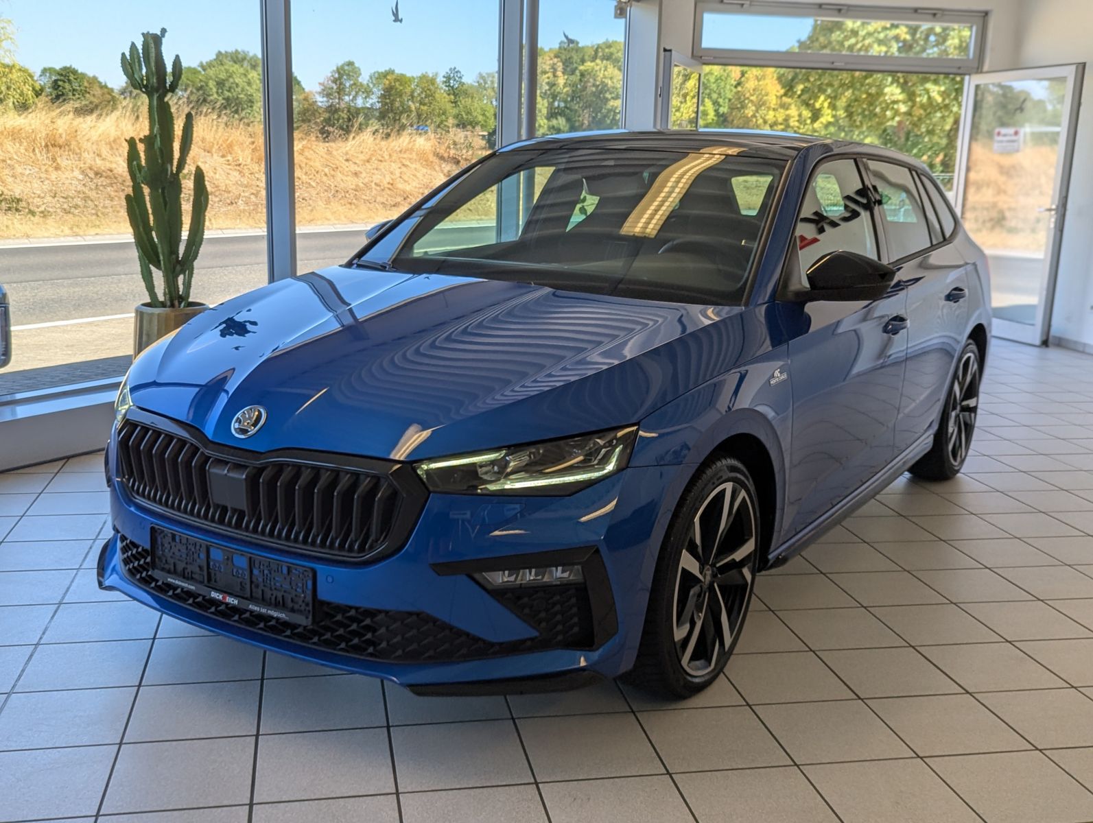 Fahrzeugabbildung SKODA Scala 1.5 TSI DSG Monte Carlo Kamera ACC LED 18"