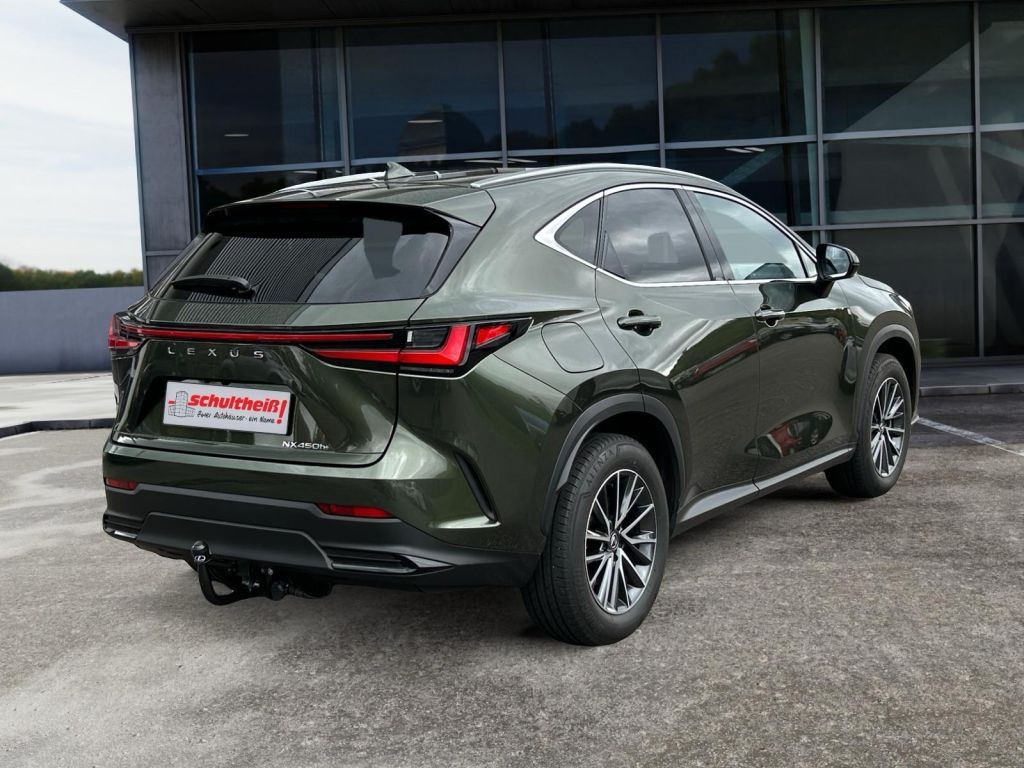 Fahrzeugabbildung Lexus NX 450h+ E-FOUR Executive Line