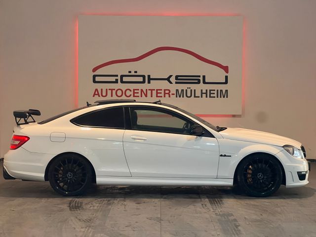 Mercedes-Benz C63 AMG Coupe,Memory,Pano,Harman/Kardon,Xenon,SH