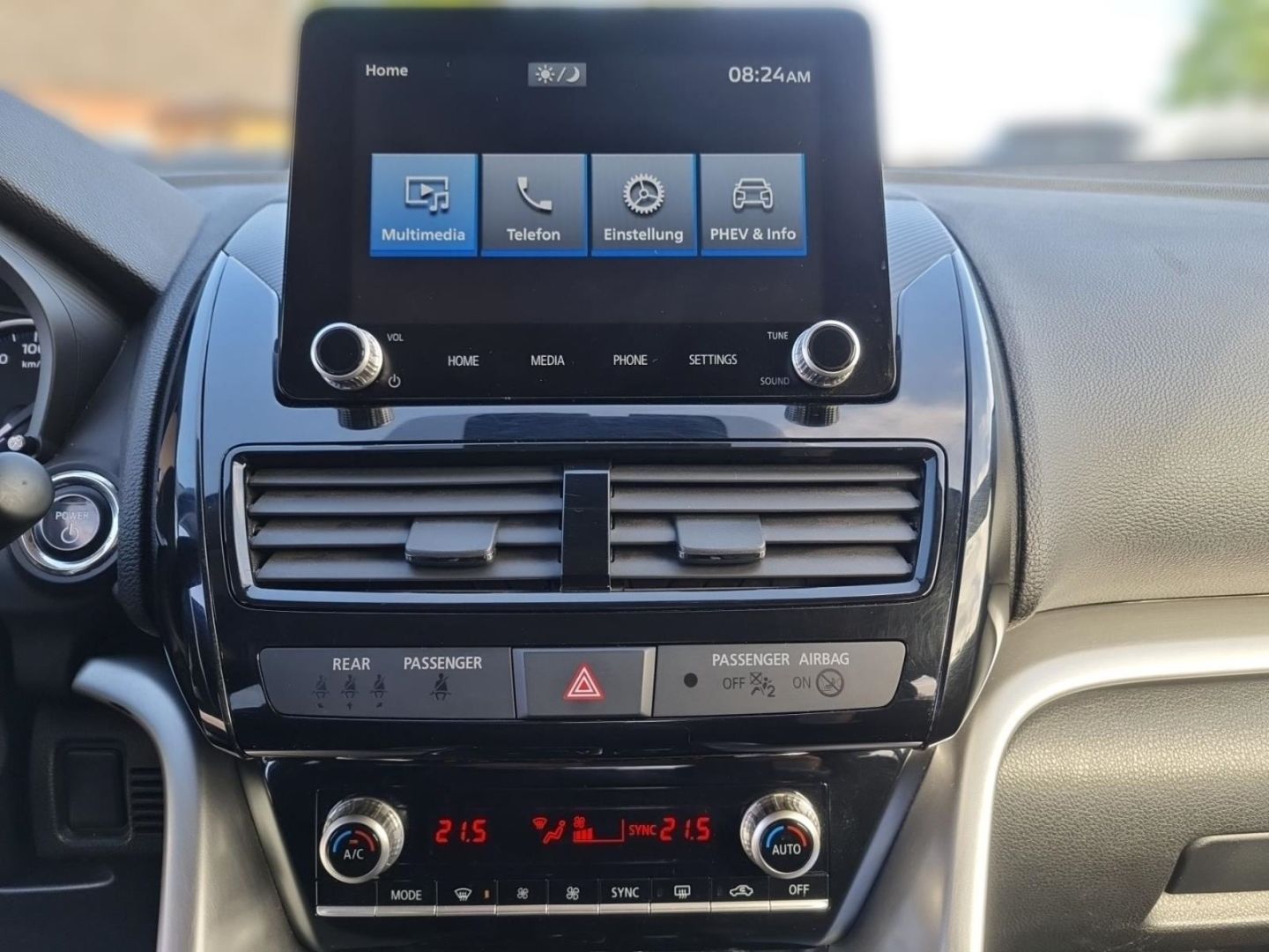 Fahrzeugabbildung Mitsubishi Eclipse Cross Basis 2.4 PHEV 4WD ALLWETTER+KAMER