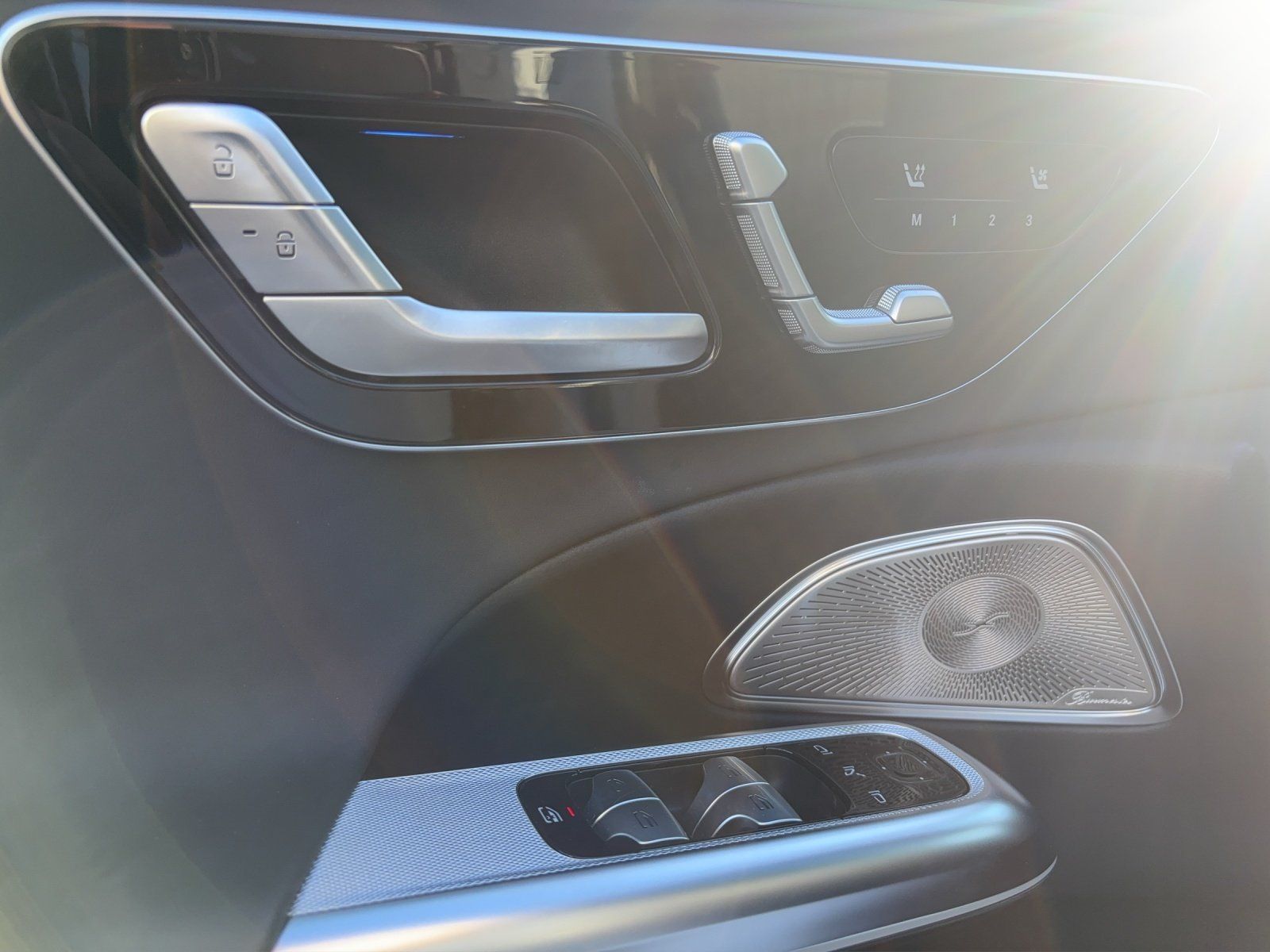 Fahrzeugabbildung Mercedes-Benz E 300 de 4M AMG Prem+ AIRMATIC Massage HAL €110k