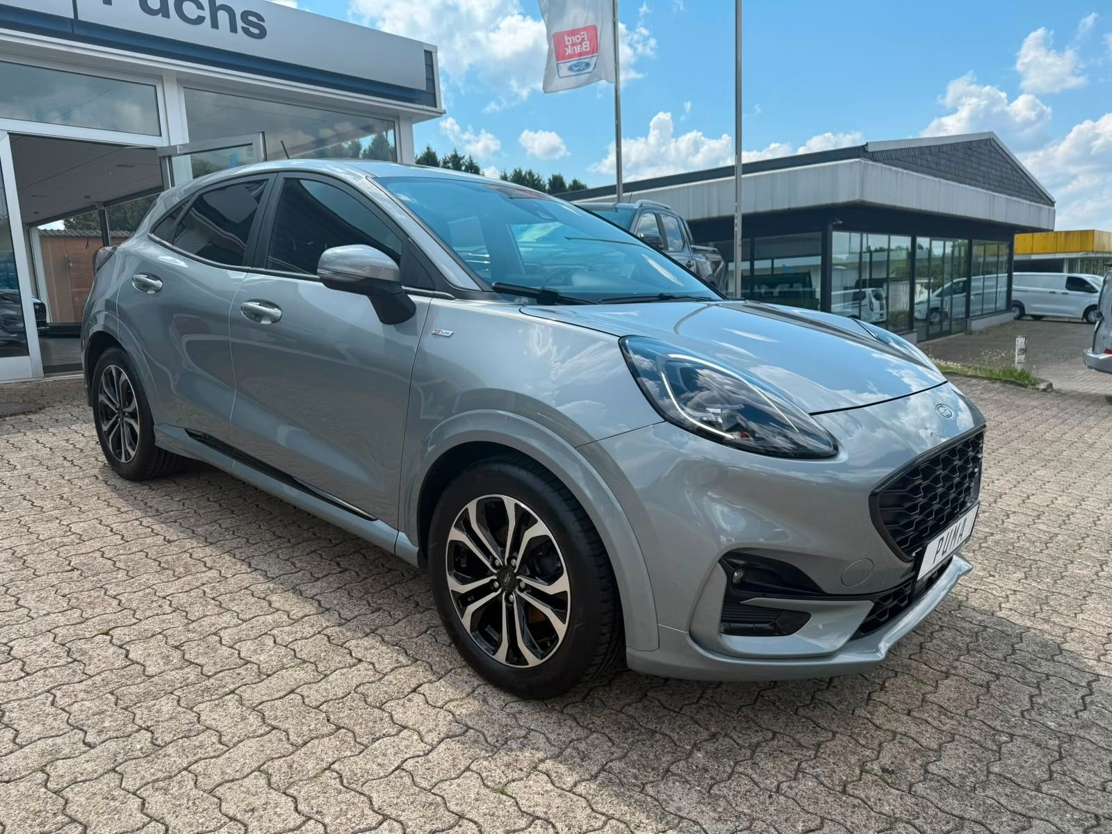 Ford Puma 1,0 EcoBoost Hybrid 114kW ST-Line imagem 3