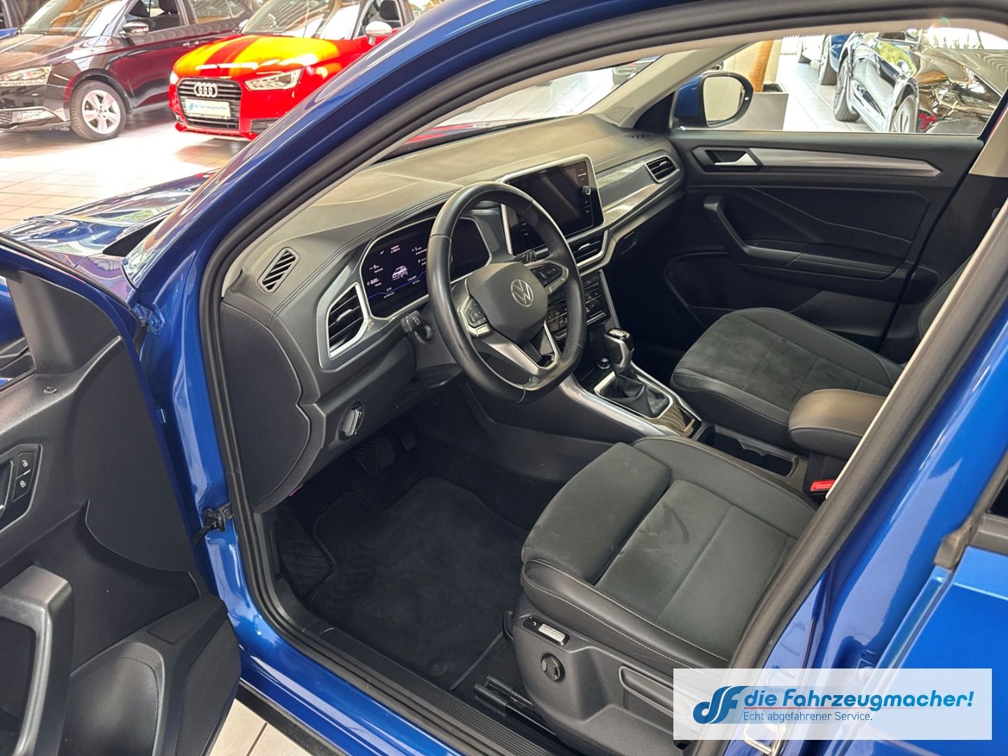 Fahrzeugabbildung Volkswagen T-Roc Style 2.0 TDI EU6d StandHZG Digitales Cock
