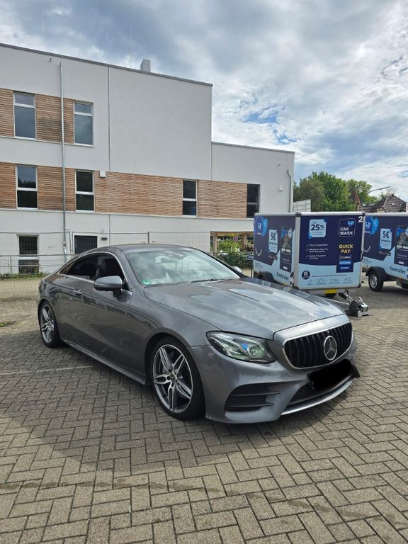 Image of Mercedes-Benz E 400