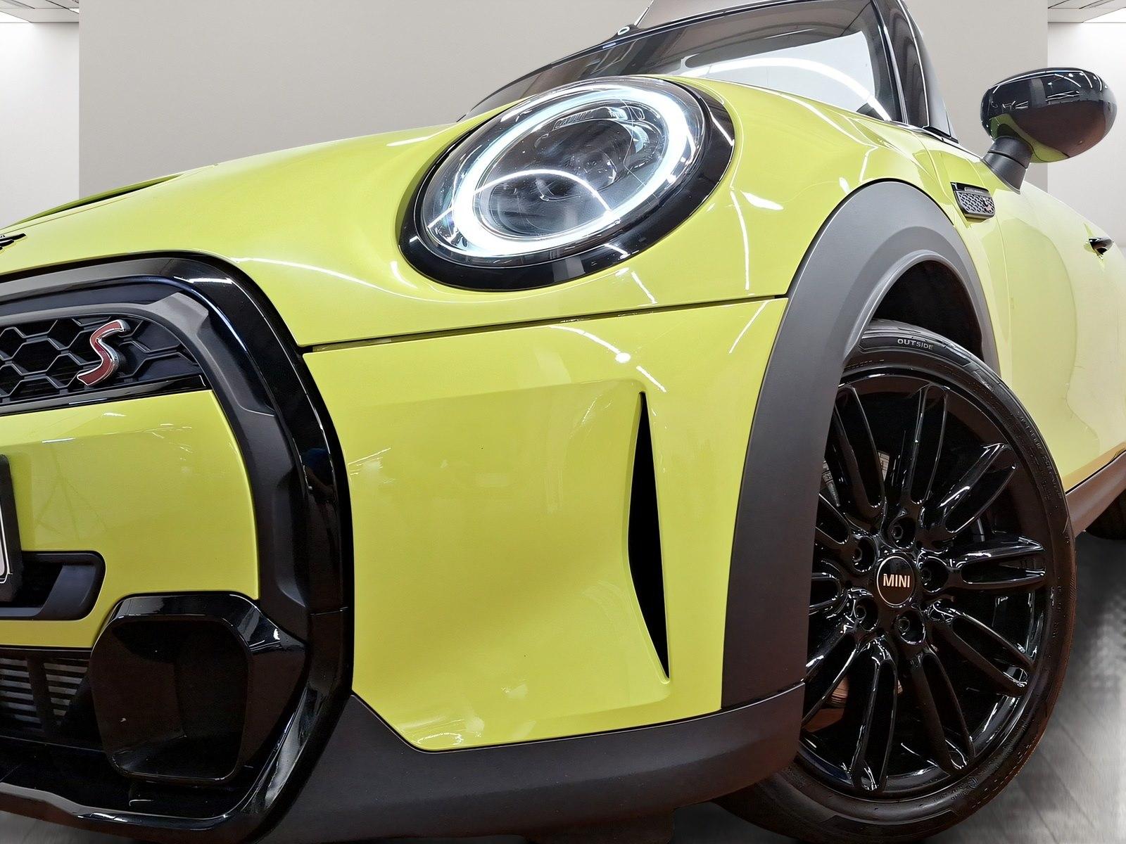 MINI Cooper S Cabrio Navi PDC Driv.Assist Sportsitze