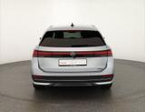 Volkswagen Passat Variant 2.0 TDI 4M DSG LED ACC Navi AHK - Volkswagen Passat aus 2024