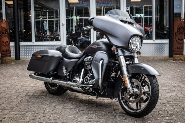 Fahrzeugabbildung Harley-Davidson STREET GLIDE SPECIAL FLHXS - SCREAMIN`EAGLE -