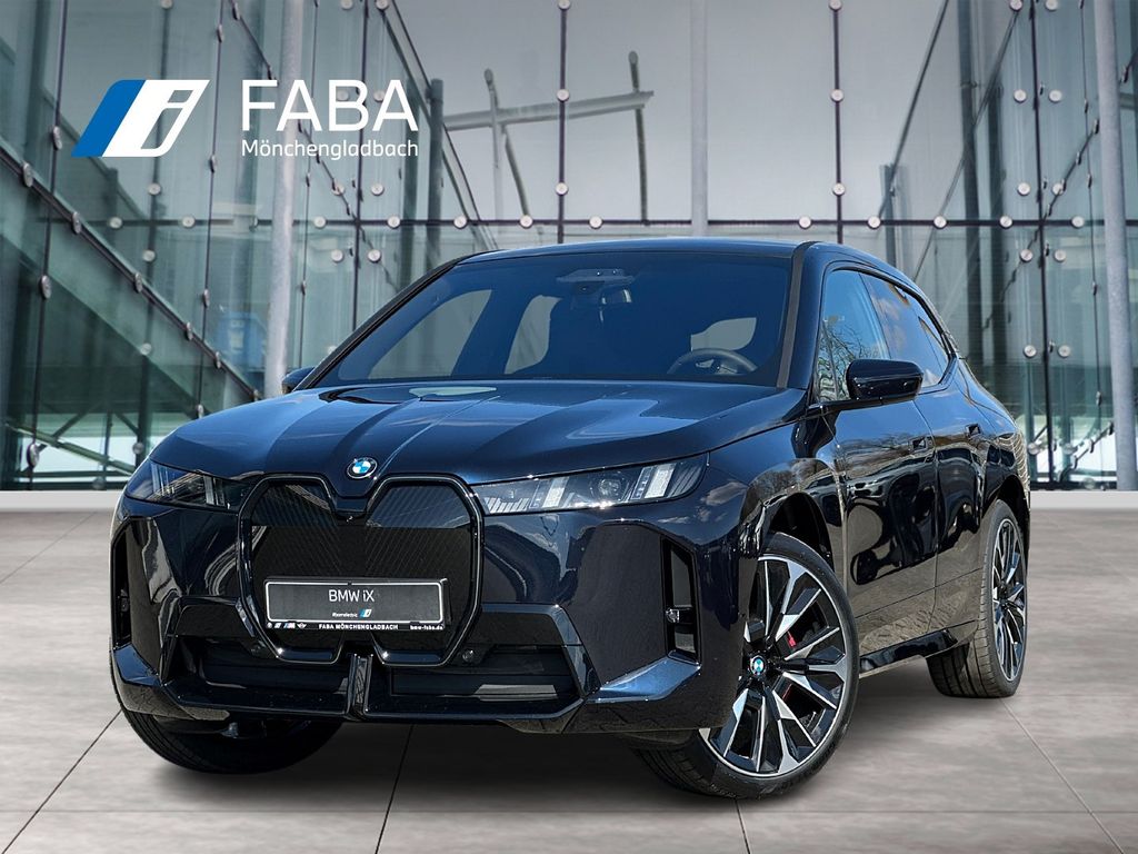 BMW iX