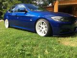 BMW E 90 330i - BMW 330: 330i E90