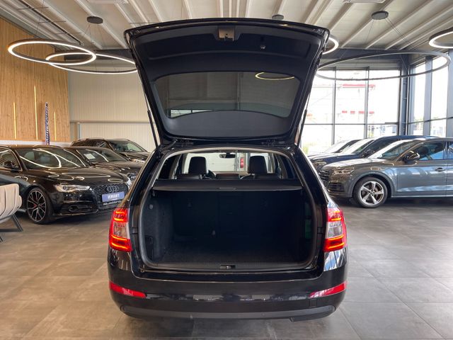 Skoda Octavia Combi L&K 4x4 *BI-XENON*NAVI*PDC*SZHZ*