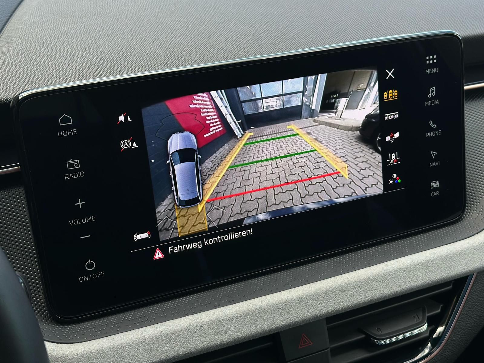 SKODA Scala 1.5TSI SELECTION MATRIX#ACC#SPUR#SHZ#LH#VC - Image 21
