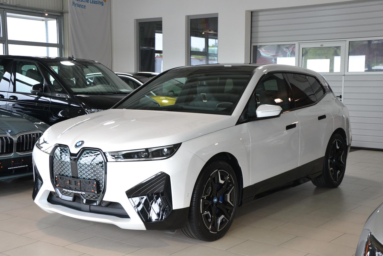 BMW iX 50 xDrive Sport 8-fach Pano AHK H/K