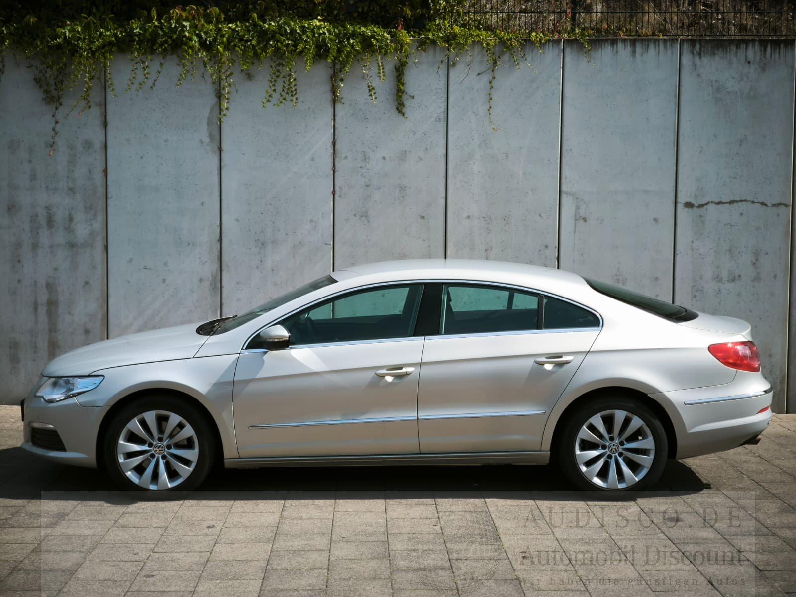 Volkswagen Passat CC 2.0TDI 1Hand Scheckheft AHK TüvNEU