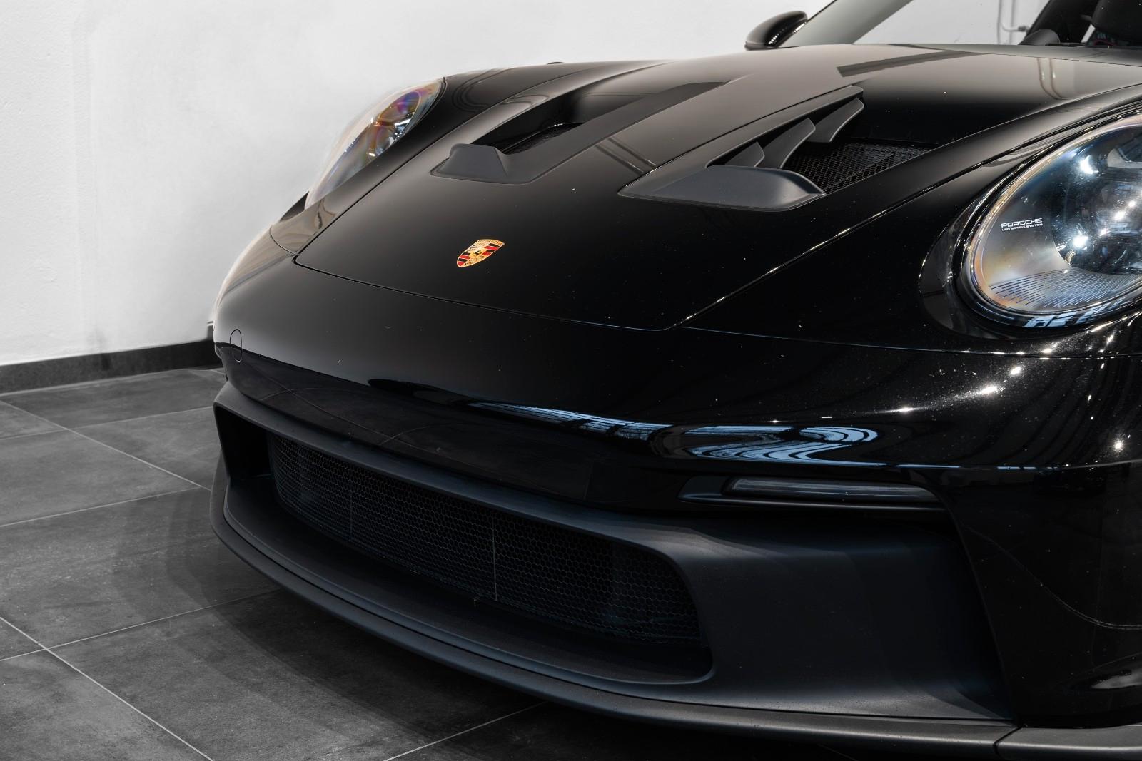 Porsche 992 GT3RS Weissach Clubsport PCCB Mag 90L Lift