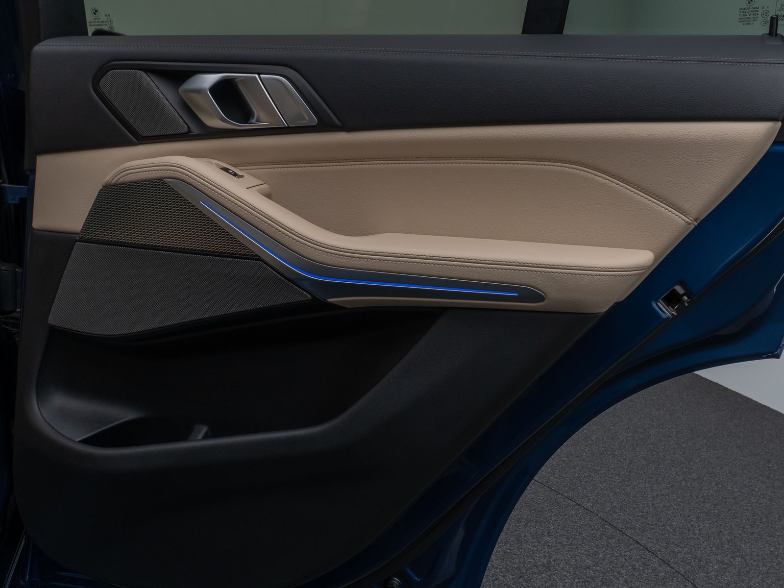 Fahrzeugabbildung BMW X5 M50d Panoram Laser 360°HUD DAB H/K AHK DisplK