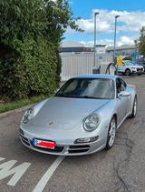 Porsche 997 Carrera 4S Coupé Carrera S - silberne Porsche 997