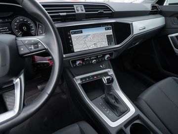 Audi Q3 - 11