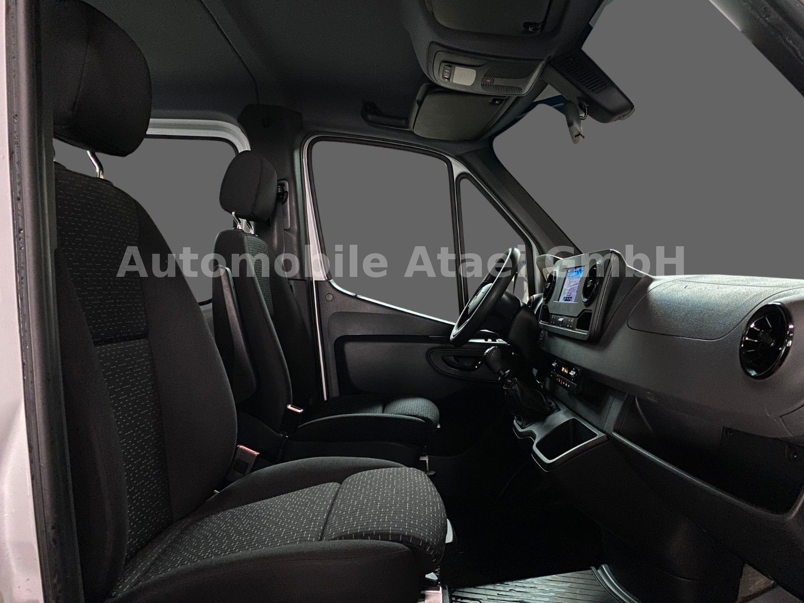 Fahrzeugabbildung Mercedes-Benz Sprinter 316 Tourer *9-Sitzer* DACHKLIMA (9916)