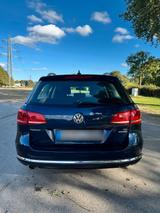 Volkswagen VW Passat 2.0 TDI Bis nächste Woche 8500 ! - Volkswagen Passat: Kombi, W8