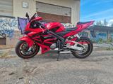 Honda Cbr 600 rr - HONDA CBR 600 RR