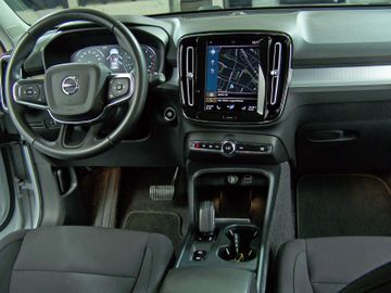 Volvo XC40 - 11