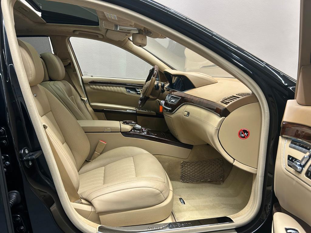 Mercedes-Benz S 600