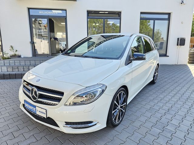 Mercedes-Benz B 180 d Sportpaket NAVI RFK TEILLEDER AUS 1.HAND