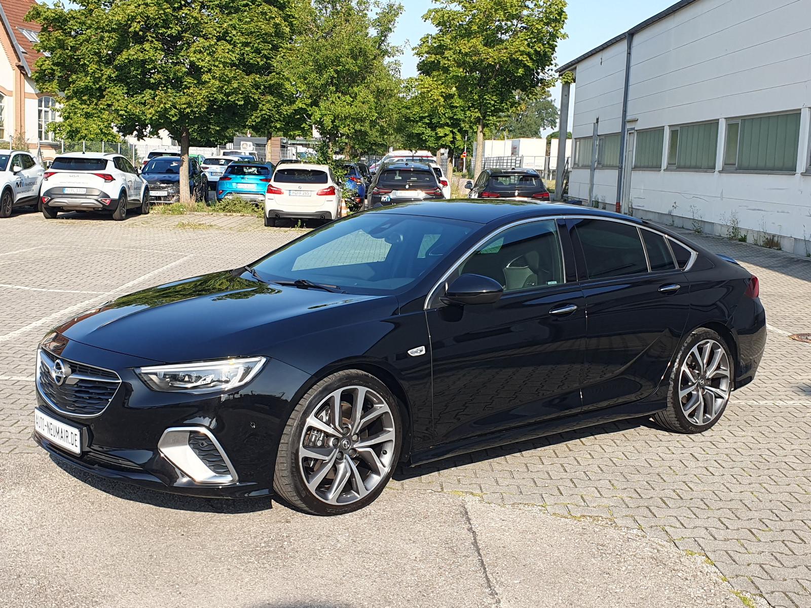 Opel Insignia 2.0 Turbo *GSI / 4x4 / Leder / Navi*