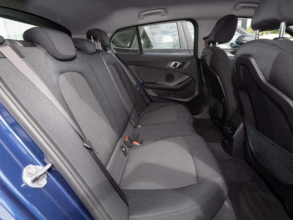 BMW 116 d NAVI LED PDC V+H DAB Tempomat Sitzheiz. LM, миниатюра 11