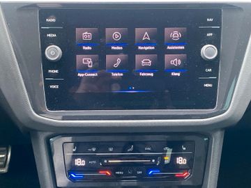 Bild 13 VW Tiguan R-Line*ACC*AHK*KAMERA*CARPLAY*1HD*MWST*