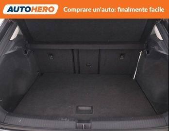 Volkswagen T-Roc - 10