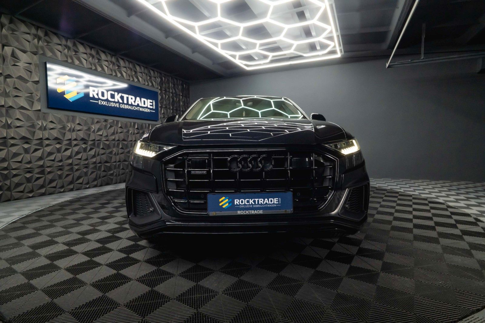 Fahrzeugabbildung Audi Q8 50 TDI quattro S-Line Black Design*ACC*22Zoll