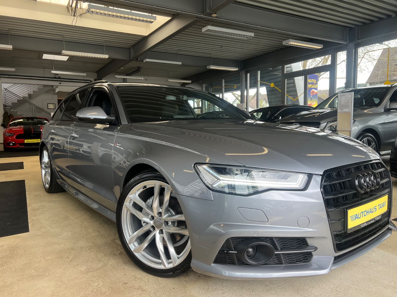 Fahrzeugabbildung Audi A6 Avant 2.0 TDI ultra S Line Plus *MATRIX-LED*
