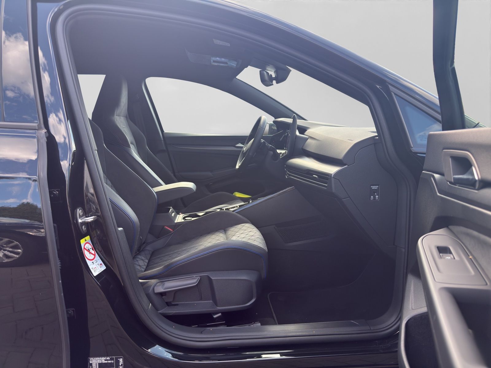 Volkswagen Golf Variant 2.0 TDI DSG R-LINE KAMERA NAVI HuD foto 4