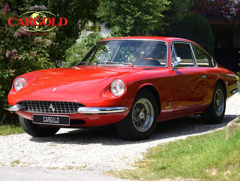 Ferrari 365