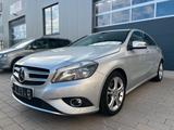 Mercedes-Benz A180 Urban NAV AHK PARKASS PDC LEDER SHZ - silberne Mercedes-Benz A 180