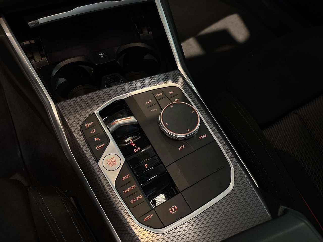 BMW 330 - Bild 18