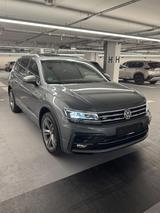 Volkswagen Tiguan Allspace 2.0 TSI R Line OPF  DSG 4MOTION - VW Tiguan Allspace Gebrauchtwagen in München