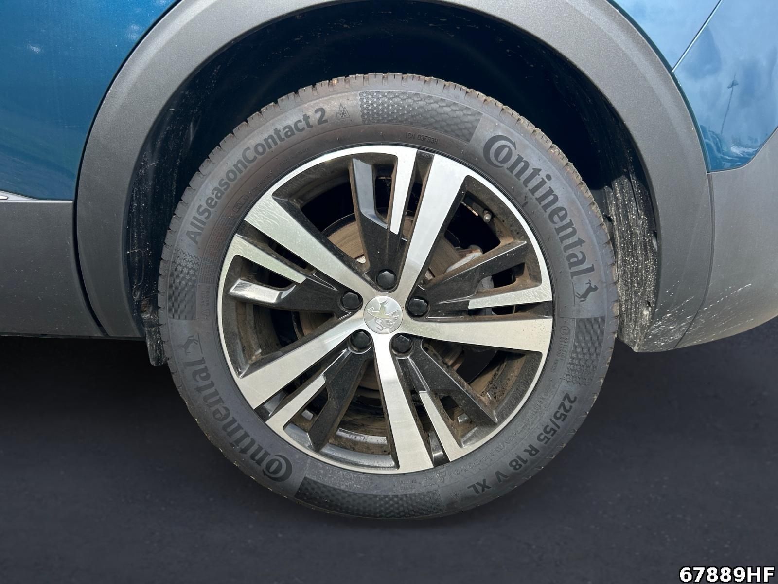 Fahrzeugabbildung Peugeot 5008 1.2 Hybrid 136, GT