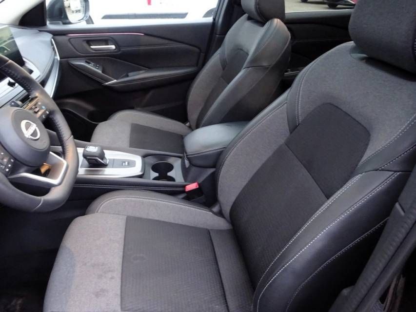 Fahrzeugabbildung Nissan Qashqai 1.3 DIG-T  MHEV  N-Connecta