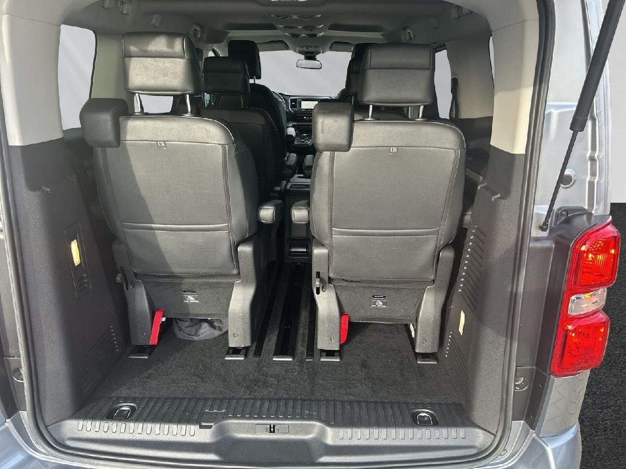 Fahrzeugabbildung Opel Zafira Life Electric Tourer M 75kw