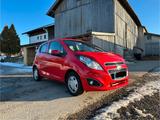Chevrolet Spark 1.0 5TÜRER KLIMA TÜV+SERVICE-NEU GEPFLEGT - rote Chevrolet Spark
